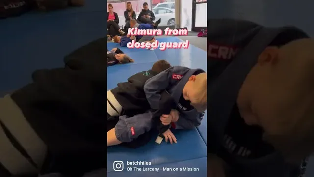 Final de kimura desde guardia cerrada — demostración